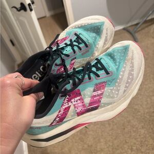 New Balance Women's Turquoise and Magenta Athletic Shoes